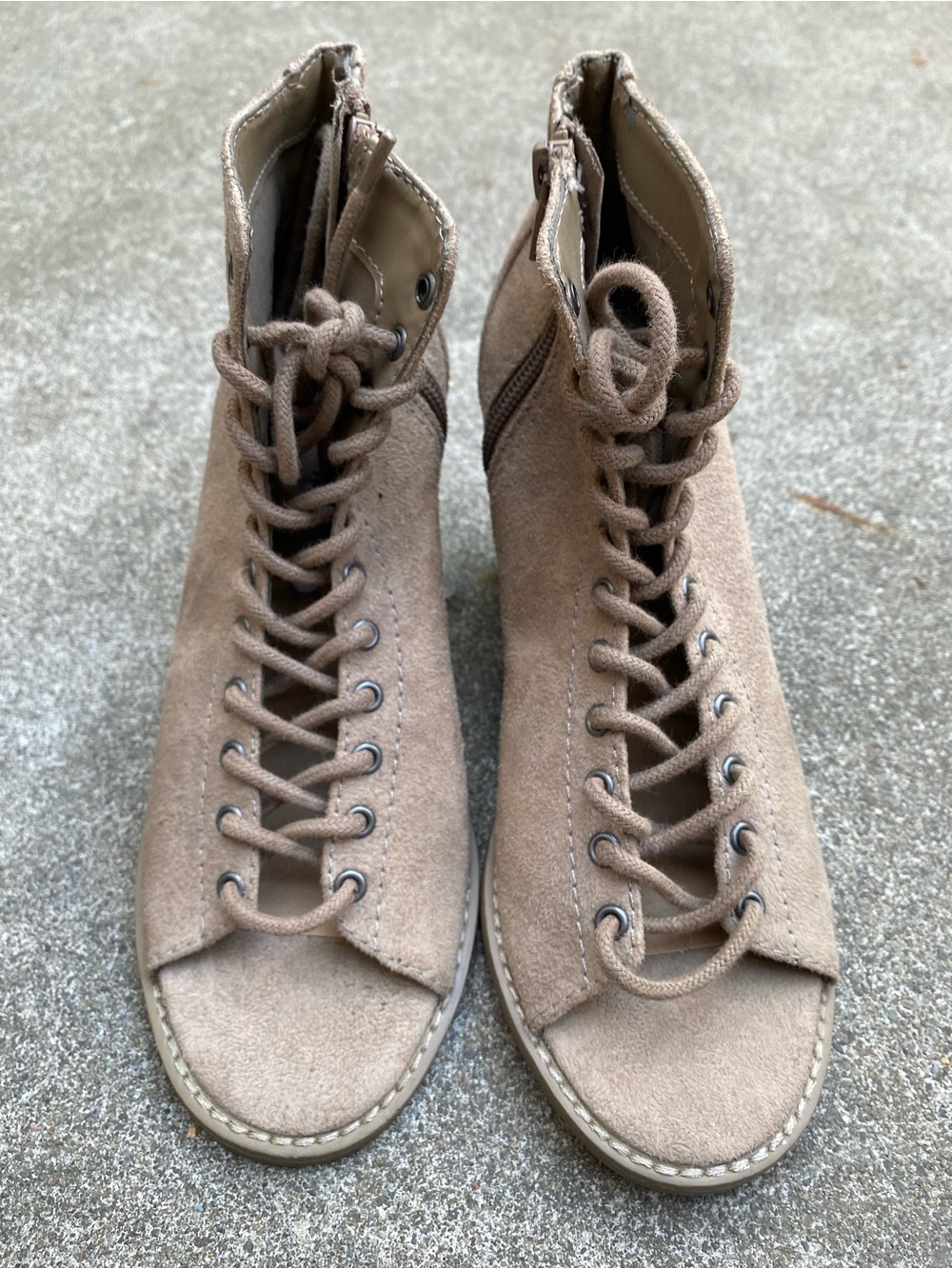 Mossimo Supply Co Women's Open Toe Lace Up Wedge Fat Heels Size 6.5